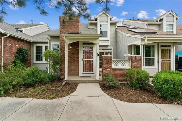 2910 W Long Circle #D Littleton, CO 80120