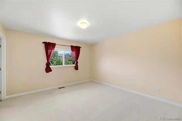 959 Pond Side Drive Colorado Springs, CO 80911