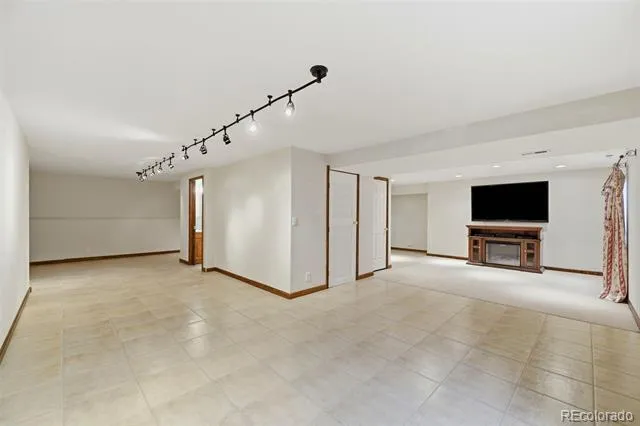 959 Pond Side Drive Colorado Springs, CO 80911