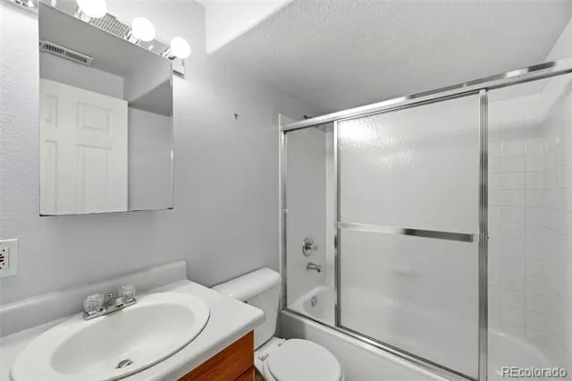 959 Pond Side Drive Colorado Springs, CO 80911