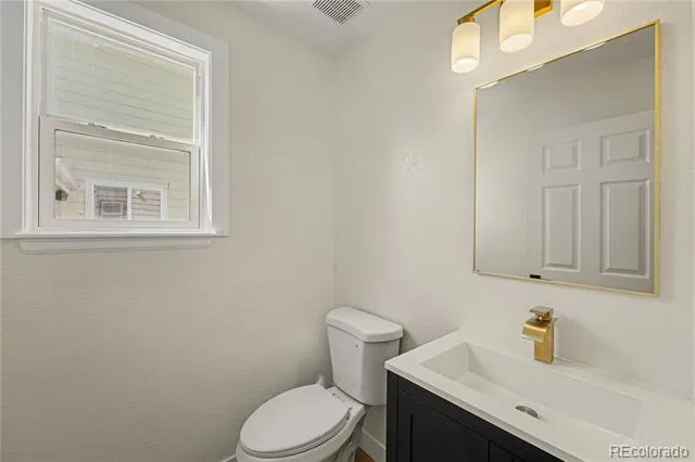 13674 Plaster Circle Broomfield, CO 80023