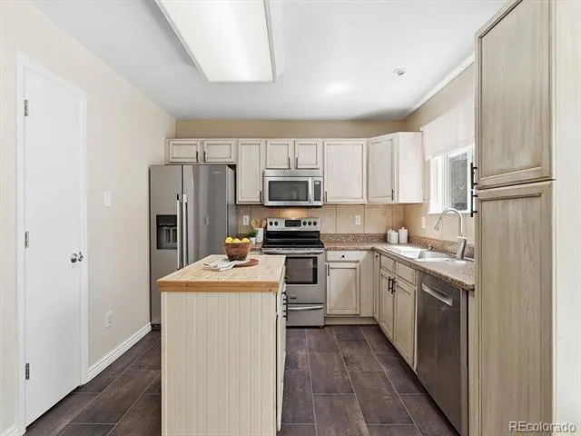 10865 Acadia Place Parker, CO 80138