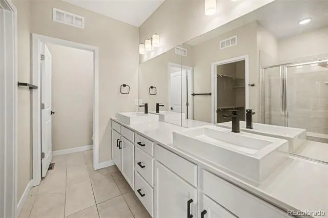 1580 W 68th Lane Denver, CO 80221