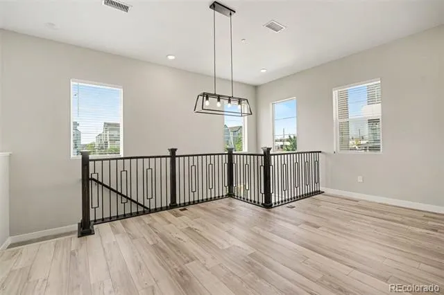 1580 W 68th Lane Denver, CO 80221