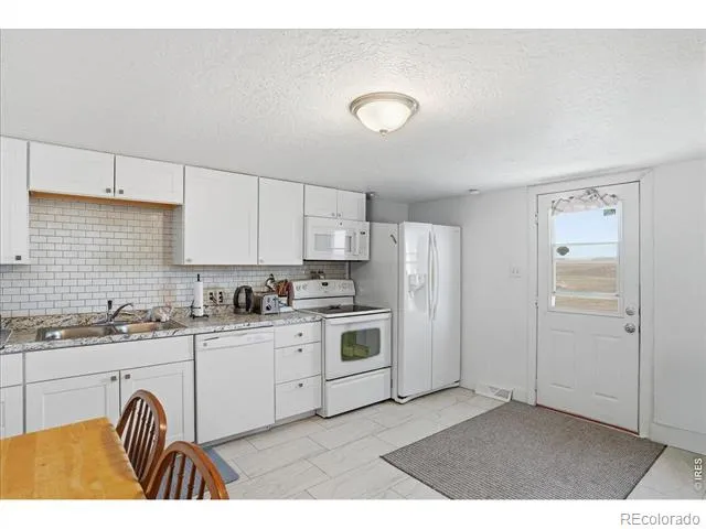33062 County Road 43 Greeley, CO 80631
