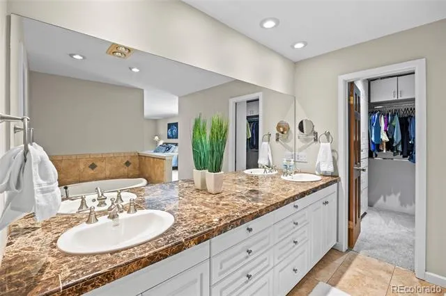 7781 S Pitkin Court Centennial, CO 80016