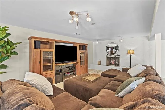 7781 S Pitkin Court Centennial, CO 80016