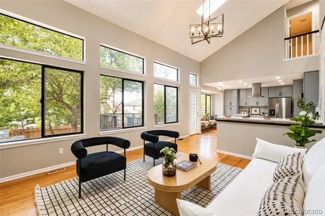 22351 E Lake Place Aurora, CO 80015