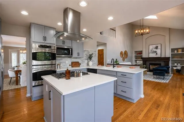 22351 E Lake Place Aurora, CO 80015
