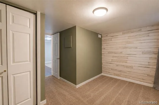 22351 E Lake Place Aurora, CO 80015