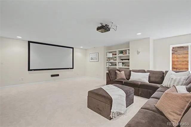 2528 Willow Glen Drive Colorado Springs, CO 80920