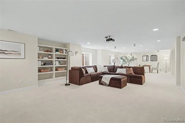 2528 Willow Glen Drive Colorado Springs, CO 80920