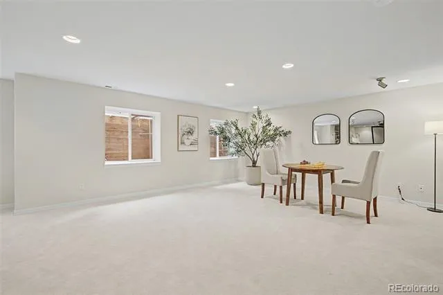 2528 Willow Glen Drive Colorado Springs, CO 80920