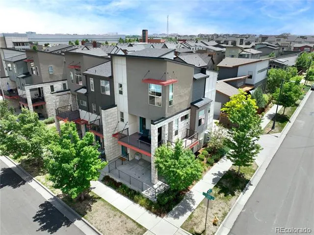 9002 E 50th Drive Denver, CO 80238