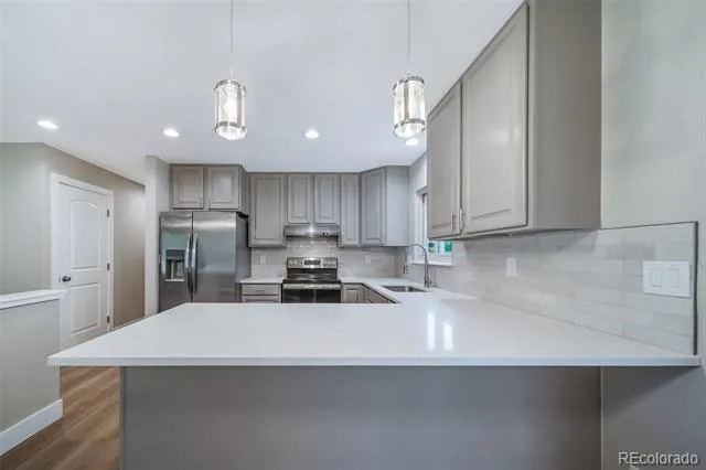 3865 S Nucla Street Aurora, CO 80013