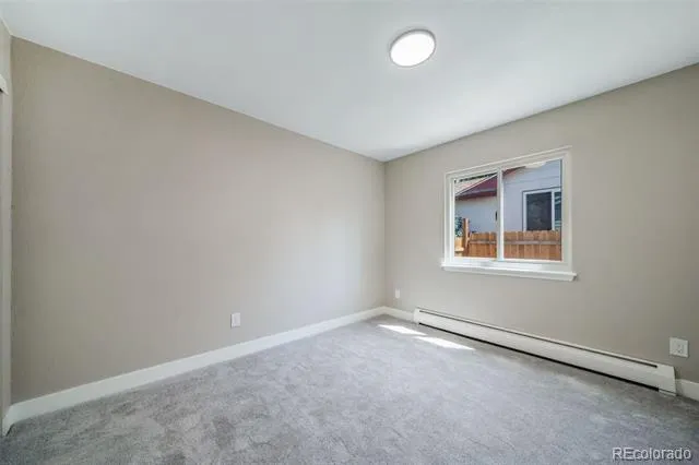 3865 S Nucla Street Aurora, CO 80013