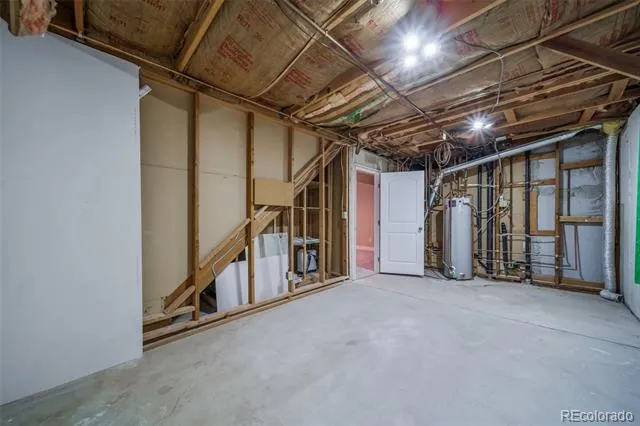 3865 S Nucla Street Aurora, CO 80013