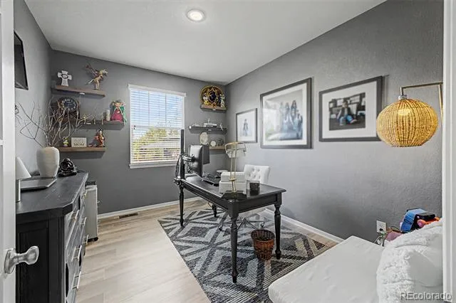 24781 E Ontario Drive Aurora, CO 80016
