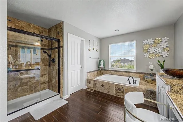 24781 E Ontario Drive Aurora, CO 80016