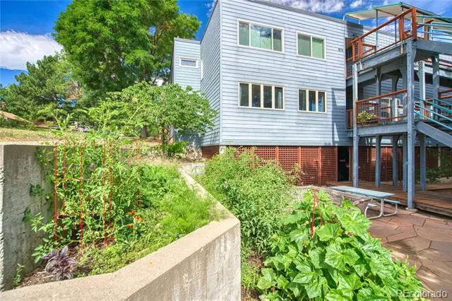 1572 Bradley Drive #B Boulder, CO 80305