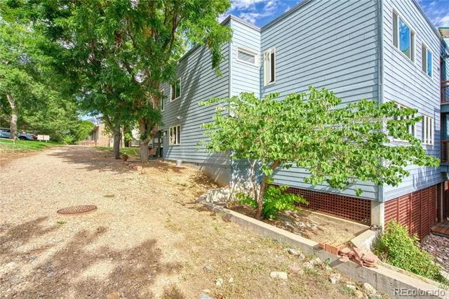 1572 Bradley Drive #B Boulder, CO 80305