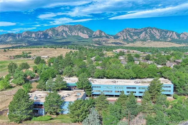 1572 Bradley Drive #B Boulder, CO 80305