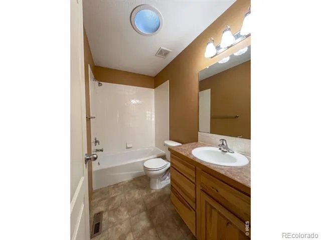 2266 Paonia Street Loveland, CO 80538