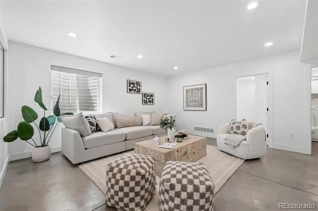 4251 Navajo Street Denver, CO 80211