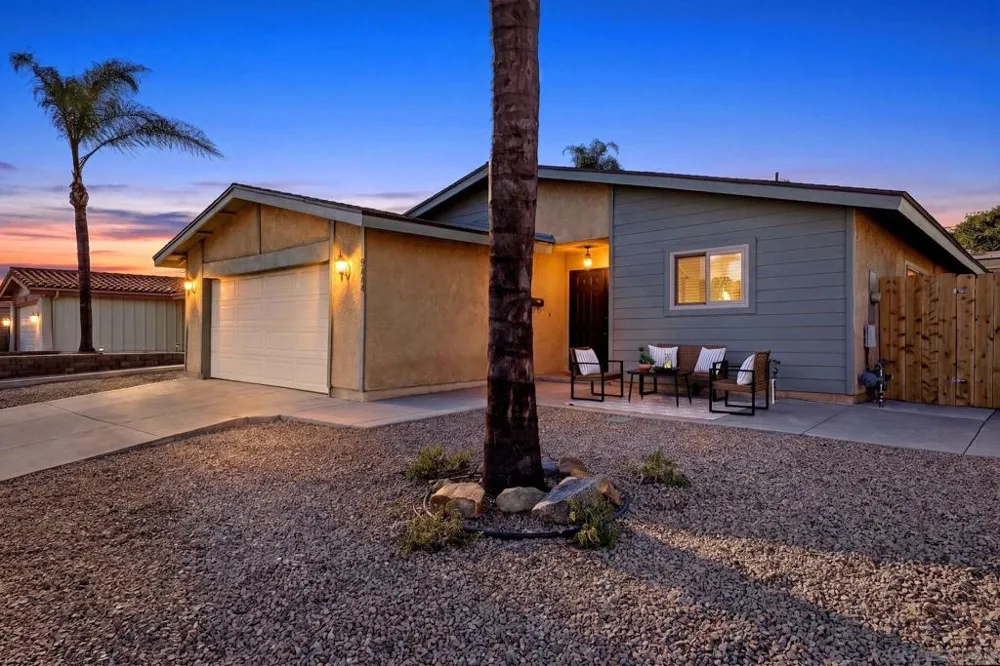 9444 Leticia Dr. Santee, CA 92071