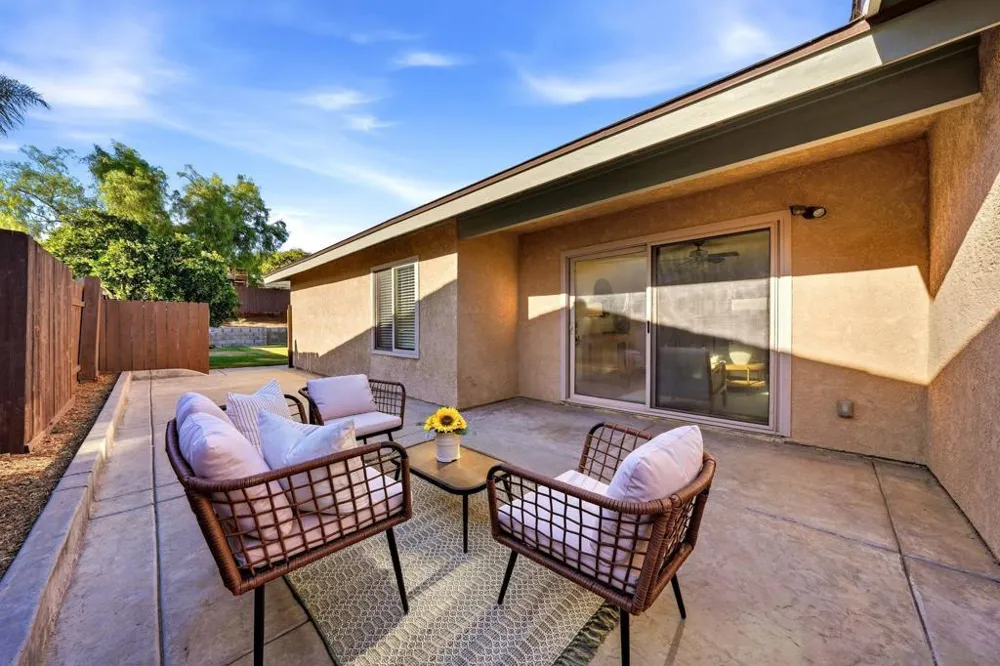 9444 Leticia Dr. Santee, CA 92071