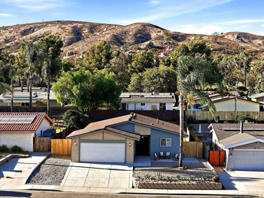 9444 Leticia Dr. Santee, CA 92071