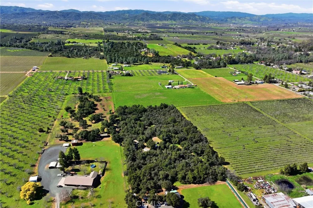 6495 Jacobson Road Kelseyville, CA 95451