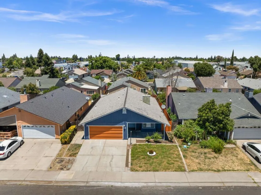 1927 Montauban Court Stockton, CA 95210