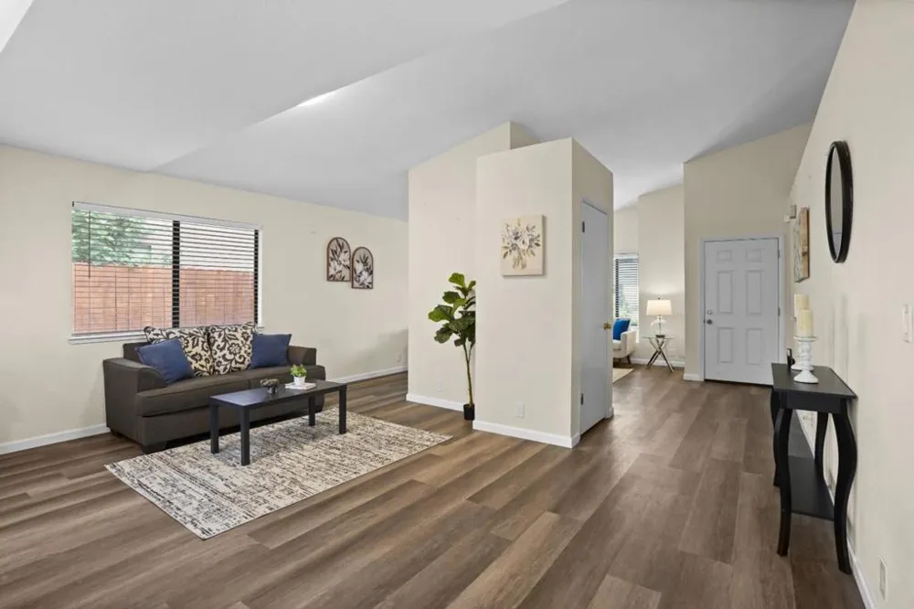 1927 Montauban Court Stockton, CA 95210