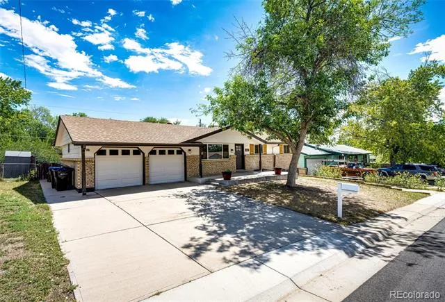7124 Ingalls Court Arvada, CO 80003