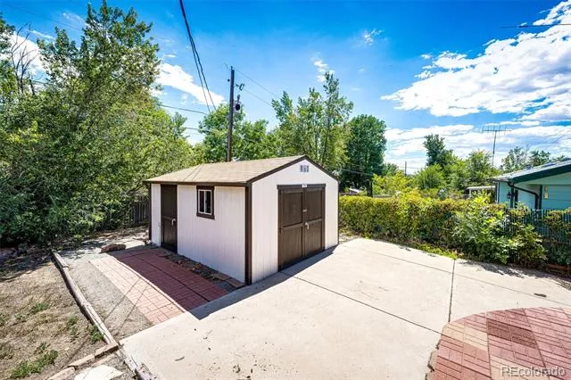 7124 Ingalls Court Arvada, CO 80003