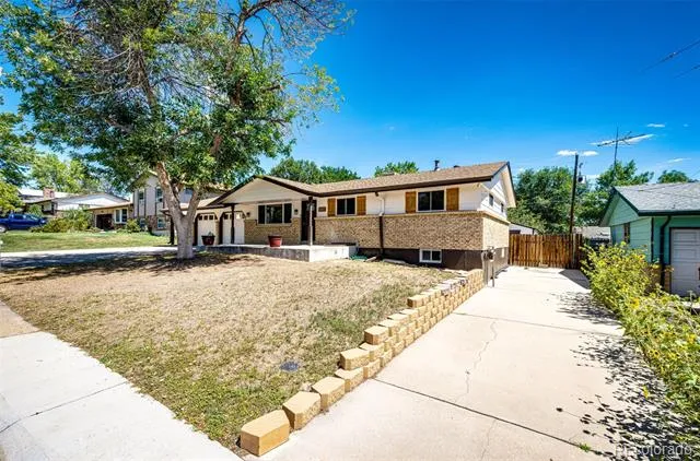 7124 Ingalls Court Arvada, CO 80003