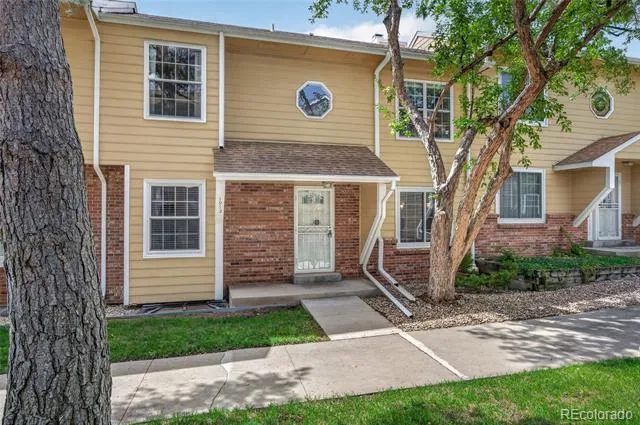 1912 S Balsam Street Denver, CO 80227