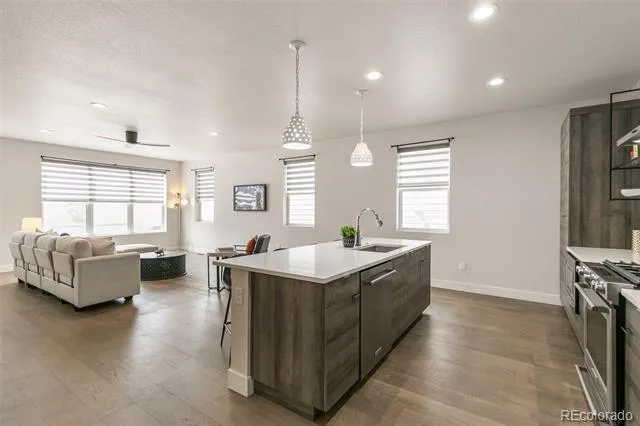 6275 King Court Denver, CO 80221