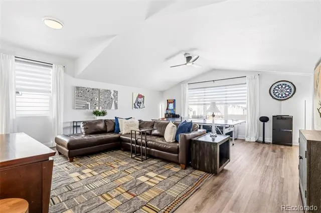 6275 King Court Denver, CO 80221