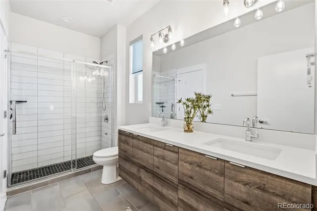6275 King Court Denver, CO 80221