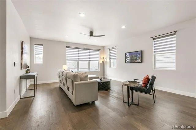 6275 King Court Denver, CO 80221
