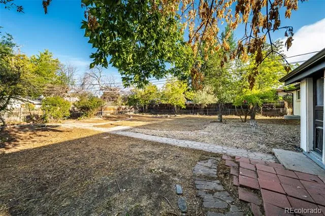 8711 Oakwood Street Westminster, CO 80031