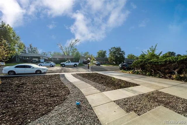8711 Oakwood Street Westminster, CO 80031