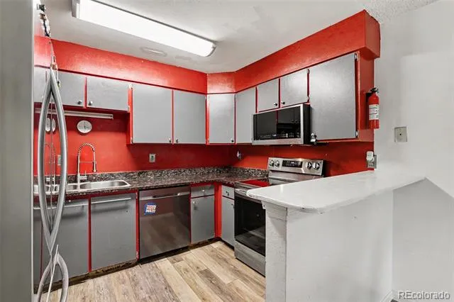 1814 W 102nd Avenue Denver, CO 80260