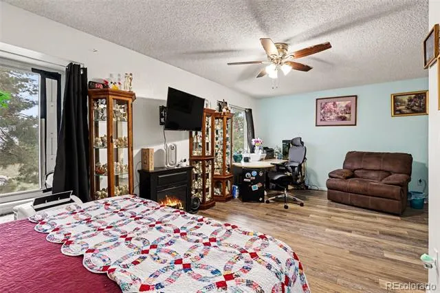 1814 W 102nd Avenue Denver, CO 80260