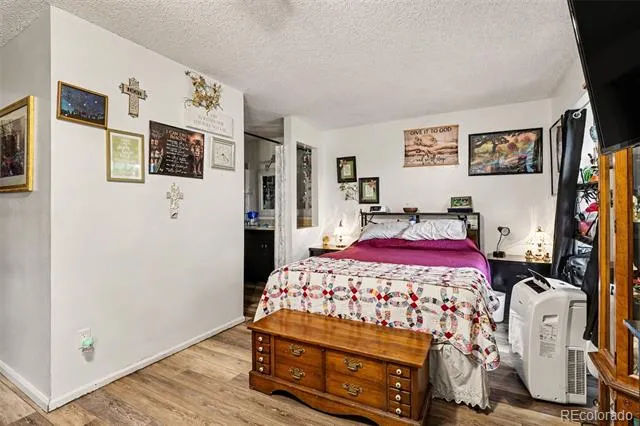 1814 W 102nd Avenue Denver, CO 80260