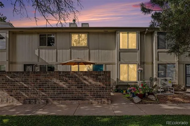1814 W 102nd Avenue Denver, CO 80260