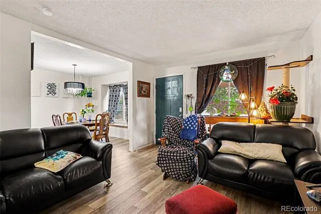1814 W 102nd Avenue Denver, CO 80260