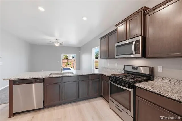 389 Maple Street Bennett, CO 80102